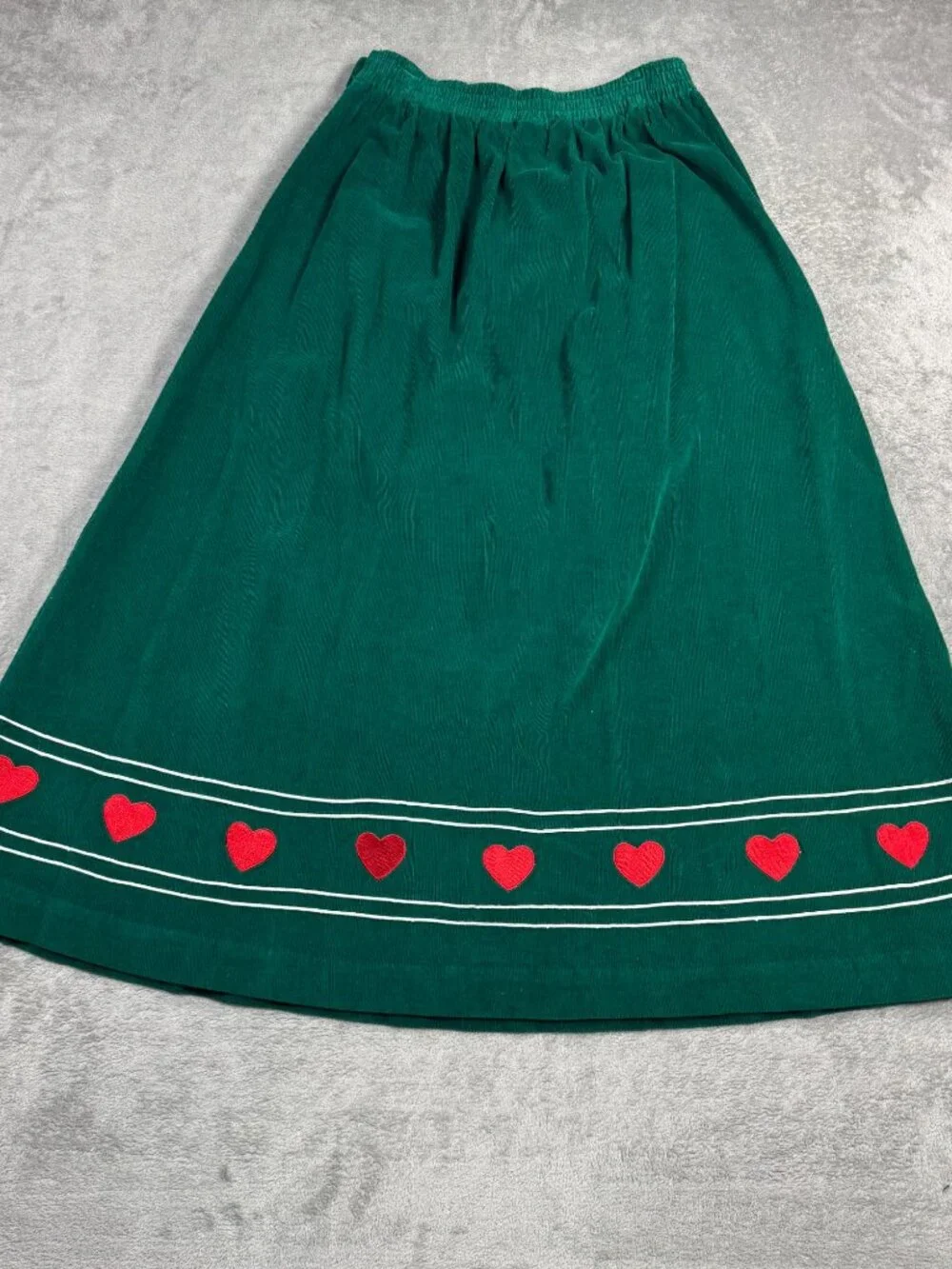 Vintage Y2K Eagles Eye Green Corduroy Maxi Skirt Womens M Cottagecore Hearts